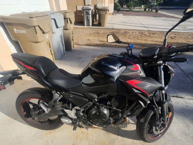 2020-2023 Kawasaki Ninja Z650 Motorcycle Fairings - Black Red Canada