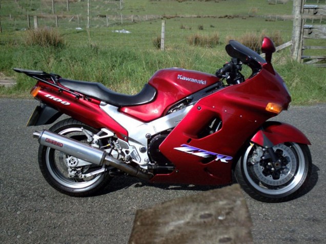 1993-2003 Kawasaki ZZR1100 Motorcycle Fairings - Dark Red Canada