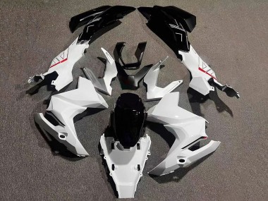 Wholesale 2022-2024 Honda ADV160 Motorcycle Fairings - White Glossy Black Canada