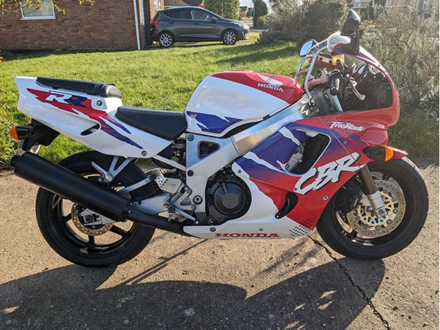 1994-1995 Honda CBR900RR 893 Motorcycle Fairings - Red Blue White Canada