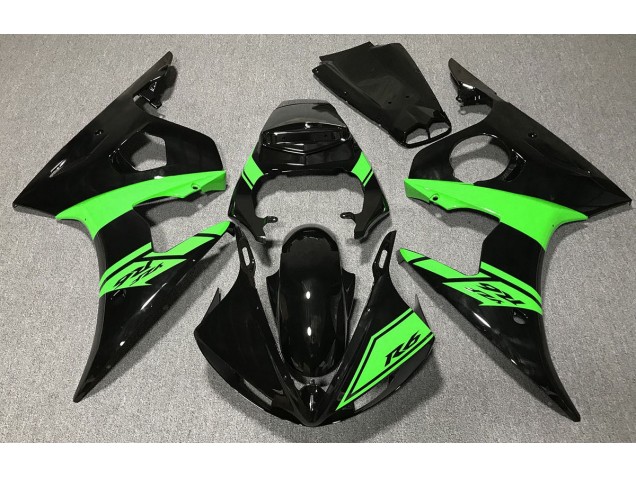 03-04 Gloss Black and Green R6 Fairings
