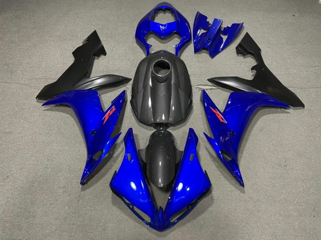 04-06 Gloss Blue and Carbon Fiber Style R1 Fairings