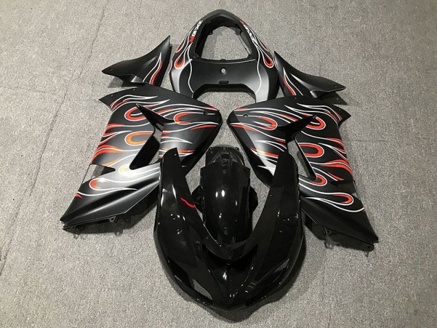 06-07 Matte Black & Flame ZX10R Fairings