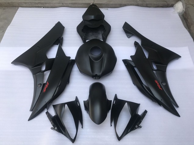06-07 Matte Black Plain R6 Fairings