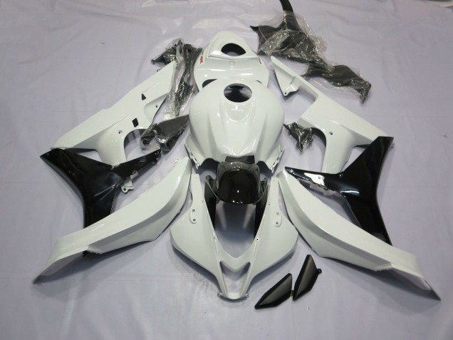 07-08 Gloss White and Black CBR600RR Fairings