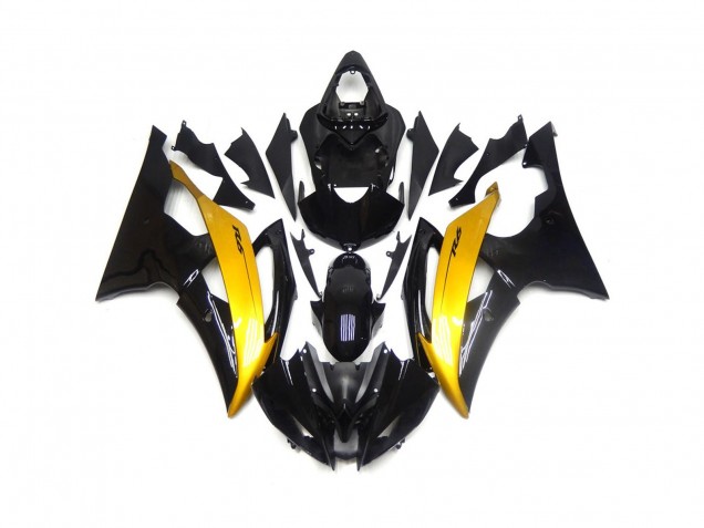 08-16 Black and Gold Gloss R6 Fairings