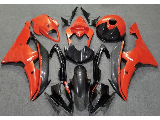 08-16 Gloss Orange and Carbon R6 Fairings