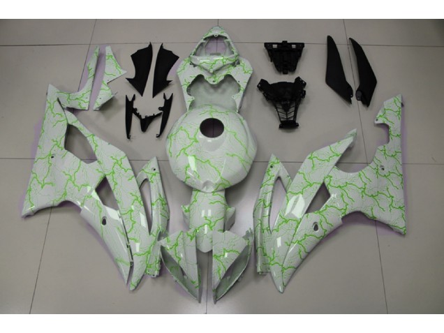 08-16 Red Lighting R6 Fairings