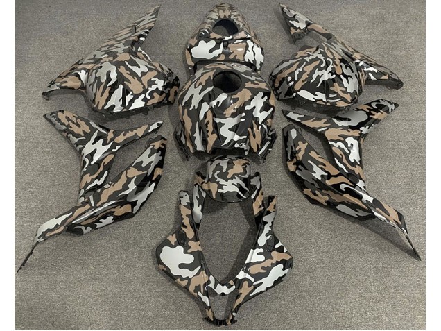 09-12 Tan and Silver Camo CBR600RR Fairings